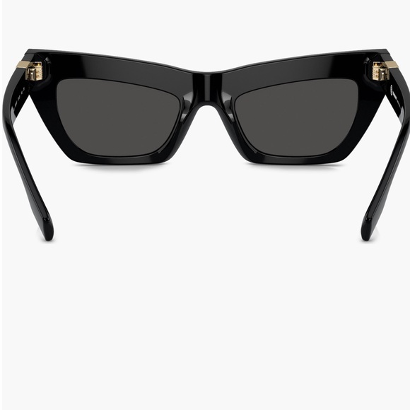 Burberry Black Cat-Eye Sunglasses NWT - Picture 2 of 9